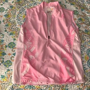 Light pink Cannondale biking jersey